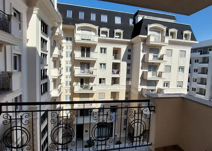 Amelja's Appartamento Shkodër